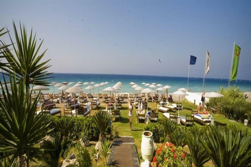 Forum Beach Lalyssos Luaran gambar