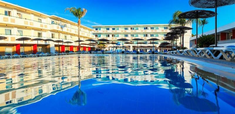 Forum Beach Lalyssos Luaran gambar
