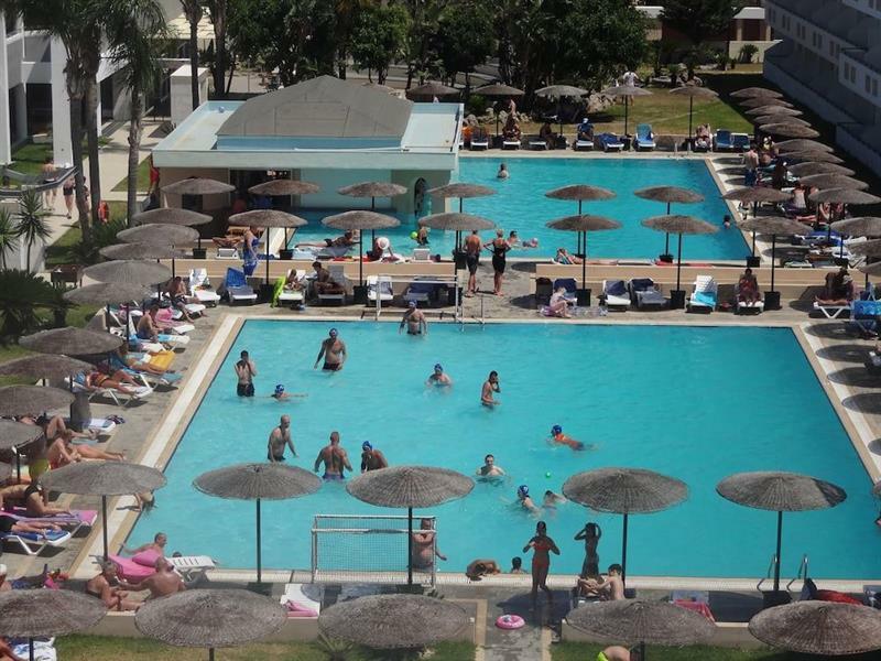 Forum Beach Lalyssos Luaran gambar